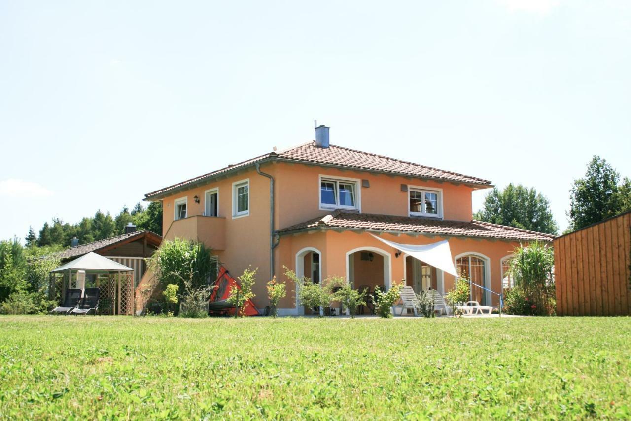 Apartment Ferienvilla Am Brückelsee Wackersdorf